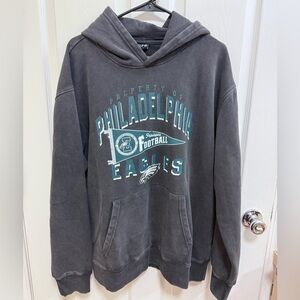 NWT NFL Philadelphia Eagles Gray Distressed Washed Pullover Hoodie, Size XL